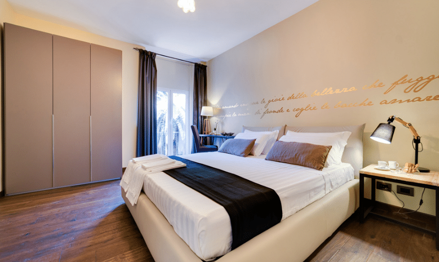 <b>Youroom<br/> Corsini</b>