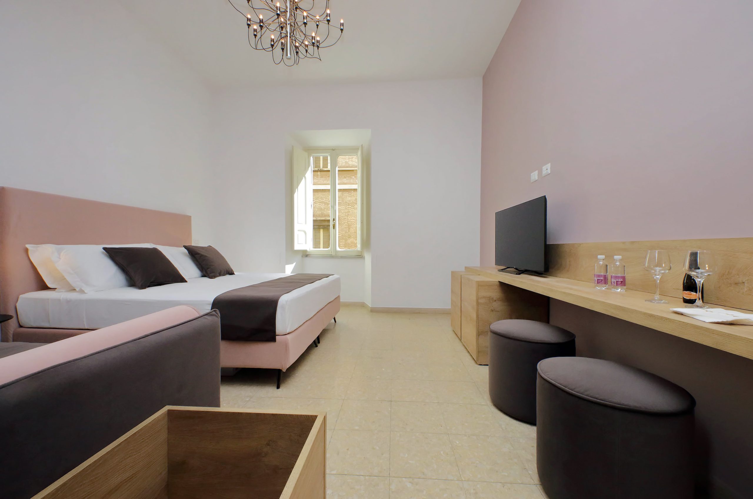 <b>TRIPLE SUPERIOR ROOM </b>