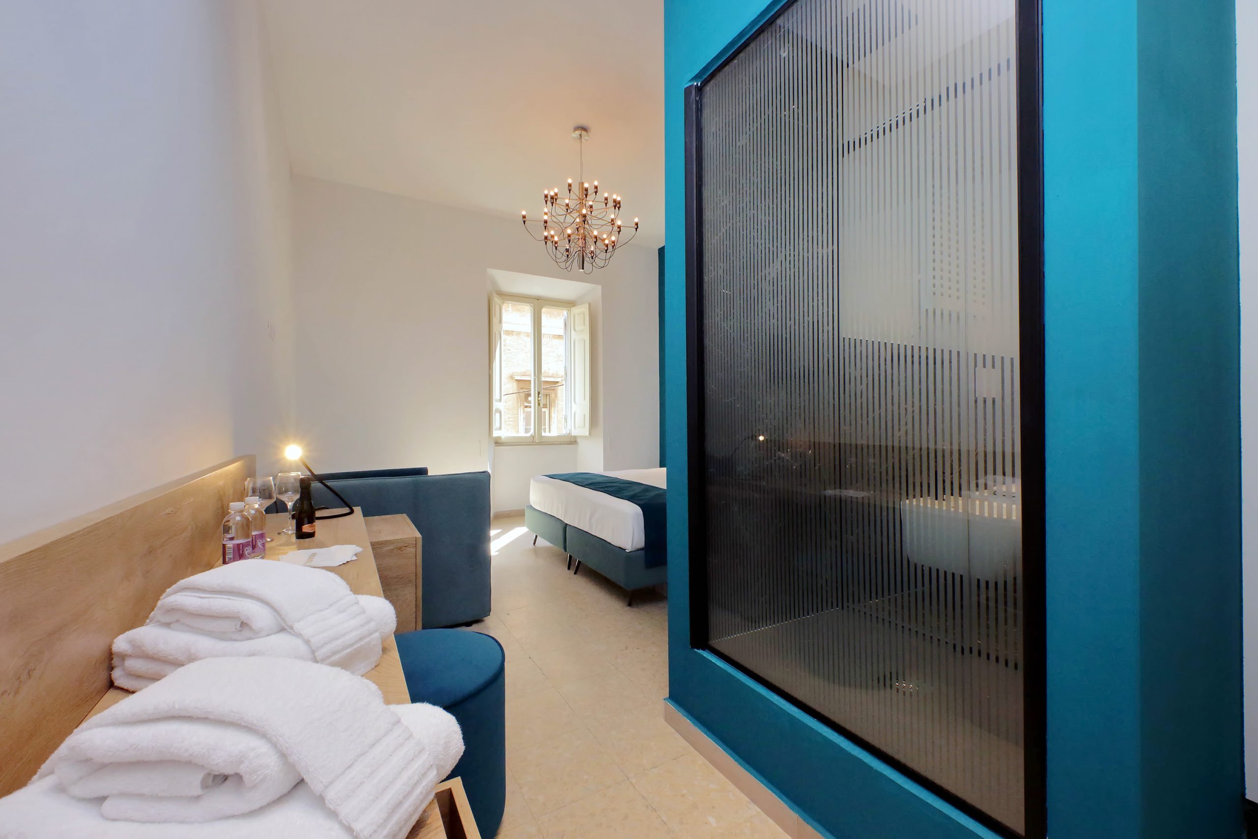 <b>TRIPLE DELUXE ROOM </b>