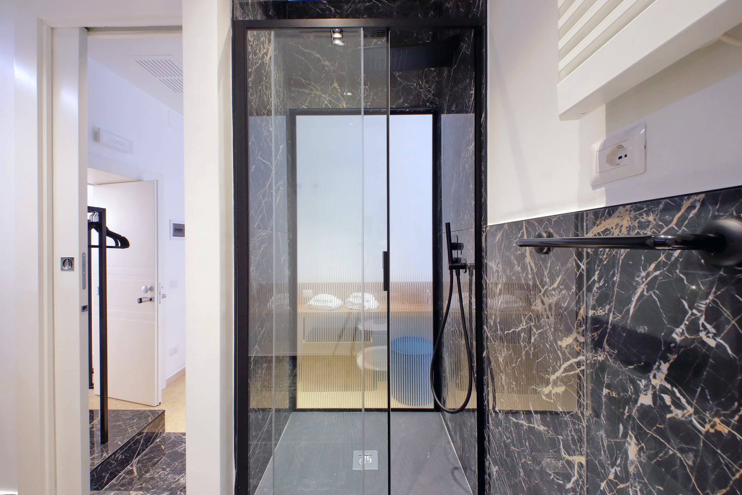 <b>TRIPLE DELUXE ROOM </b>