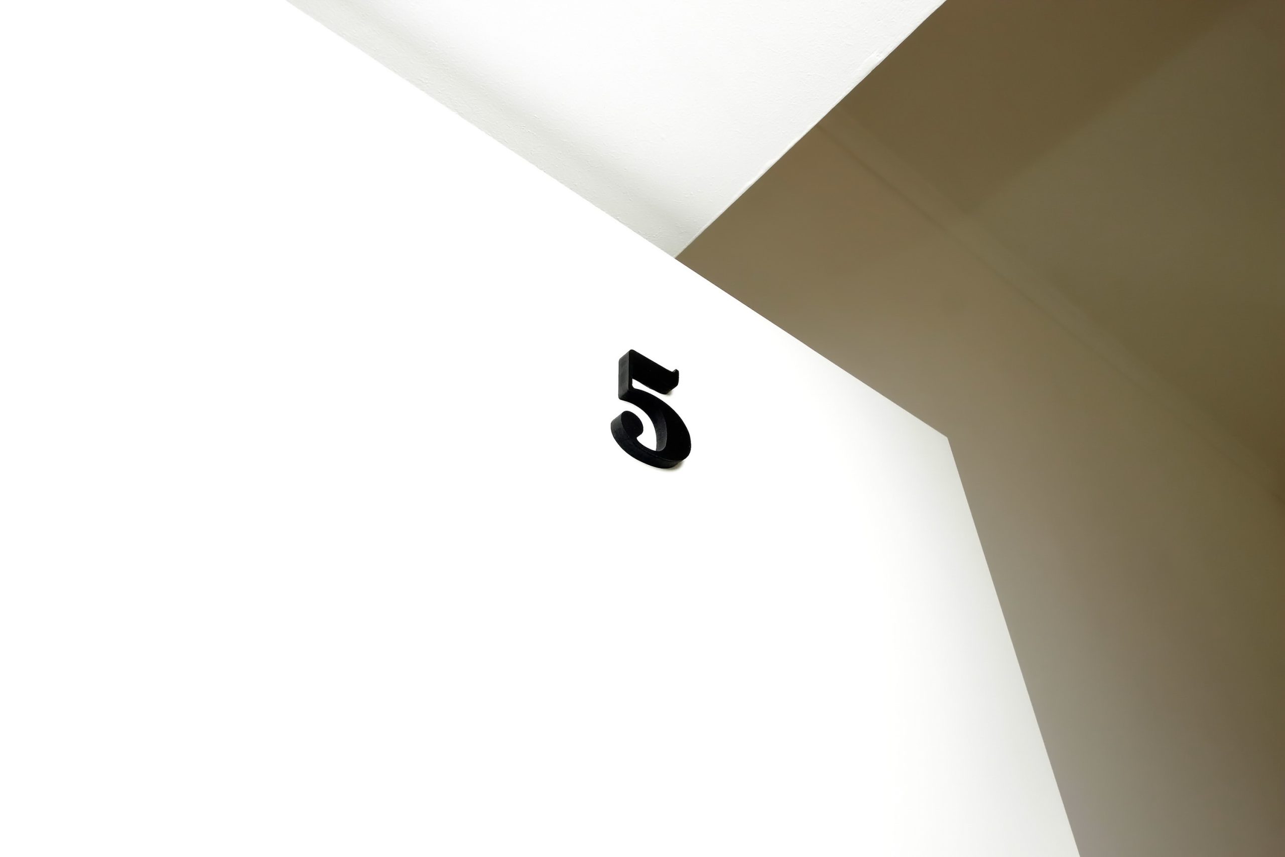 <b>DELUXE TRIPLE ROOM </b>